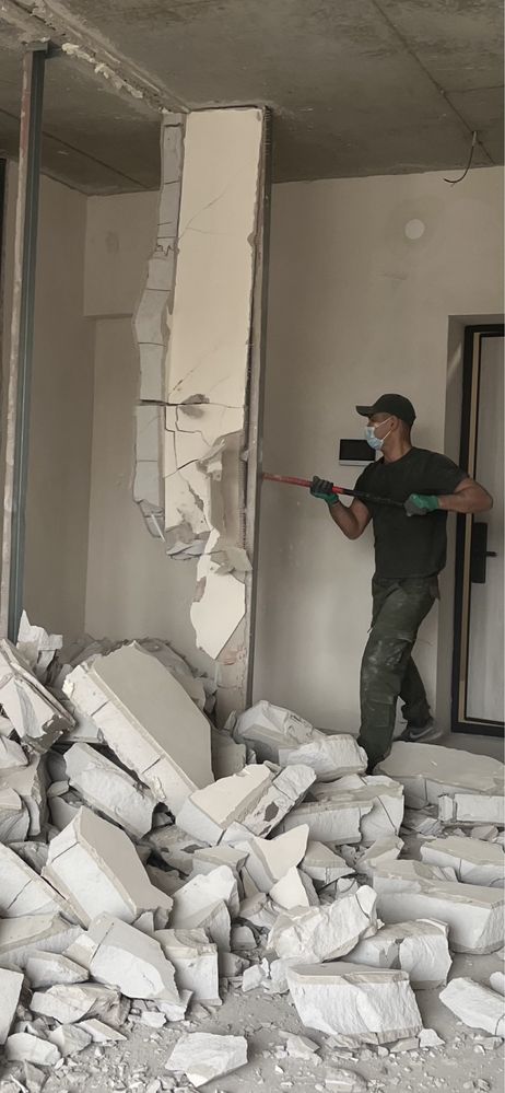 Демонтаж квартир офисов домов
