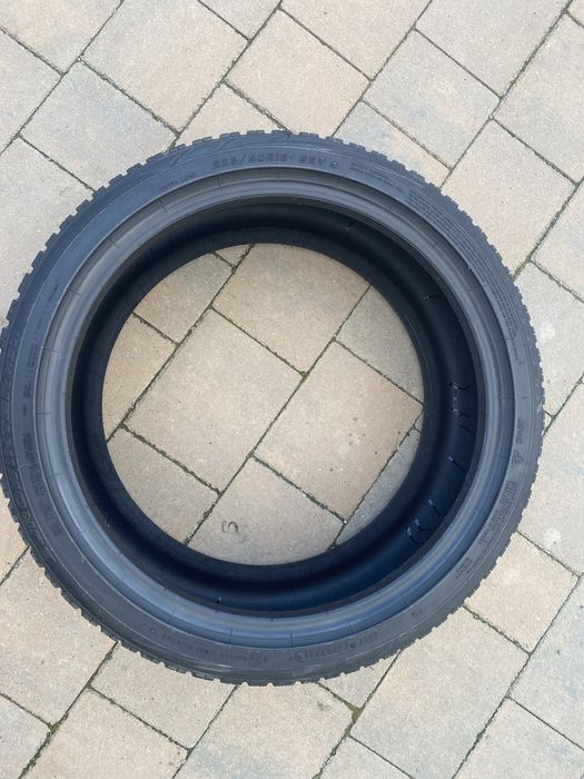 Cauciucuri iarnă 225/40 R18 – set 4 bucăți, folosite