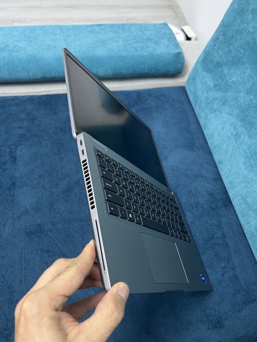 Laptop Dell , latitude 1521