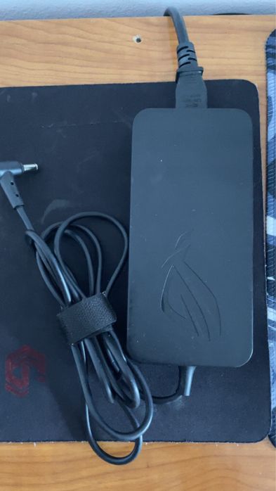 Laptop ASUS TUF 505GT vand sau schimb cu PC