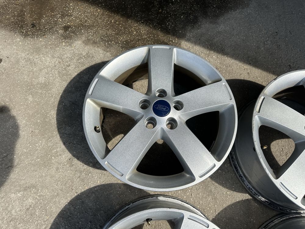 17 цола ляти джанти 5х108 за Ford