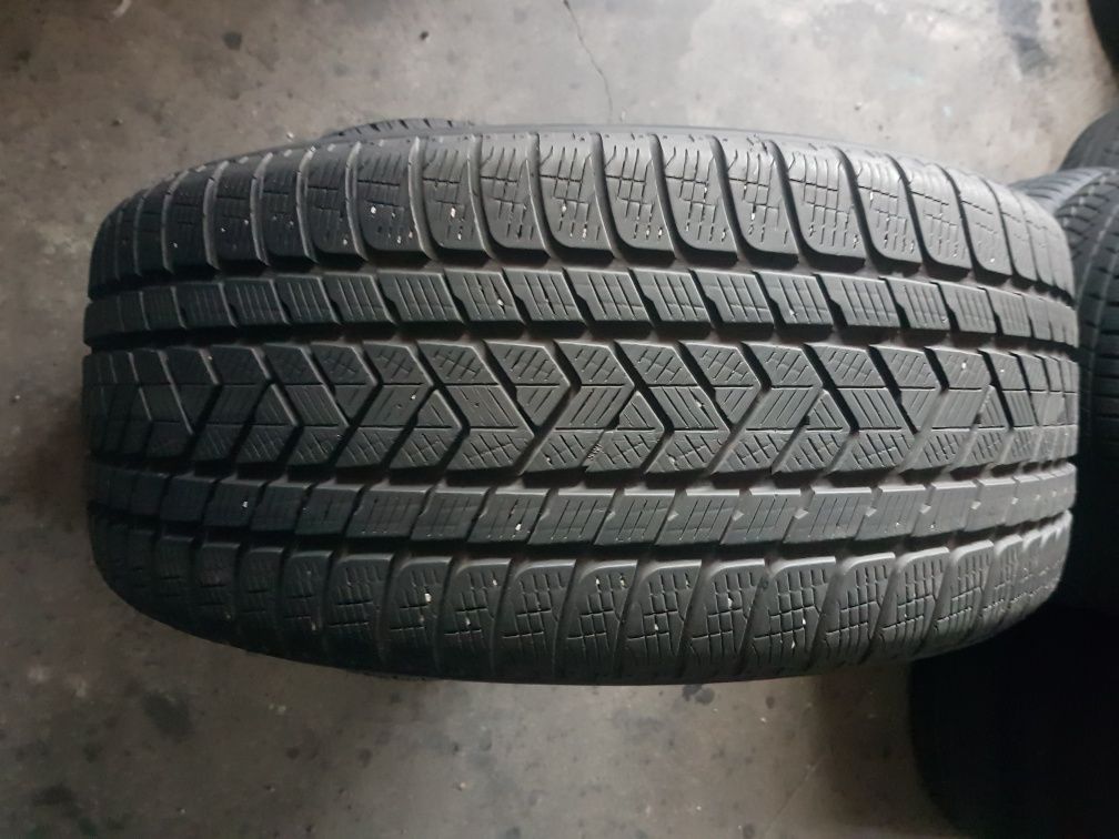 Pirelli 285/45 R20 112V M+S iarnă