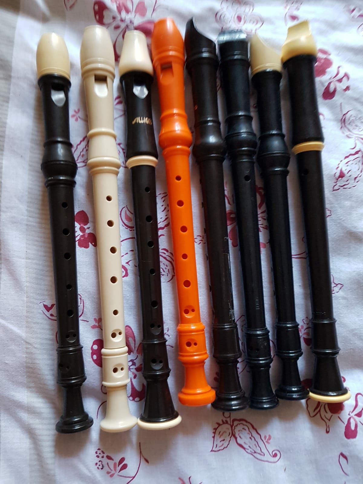 Flaut diverse culori