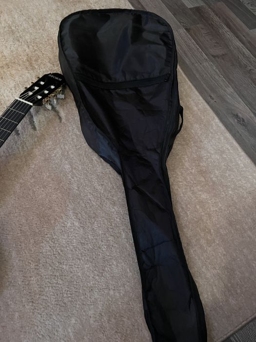 Класическа китара Storm + столче