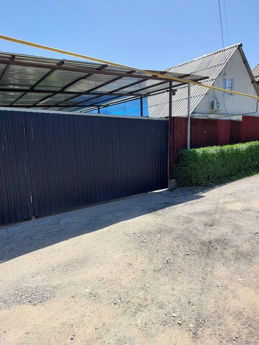 Продаем дом в пос.Байтерек, можно в рассрочку.