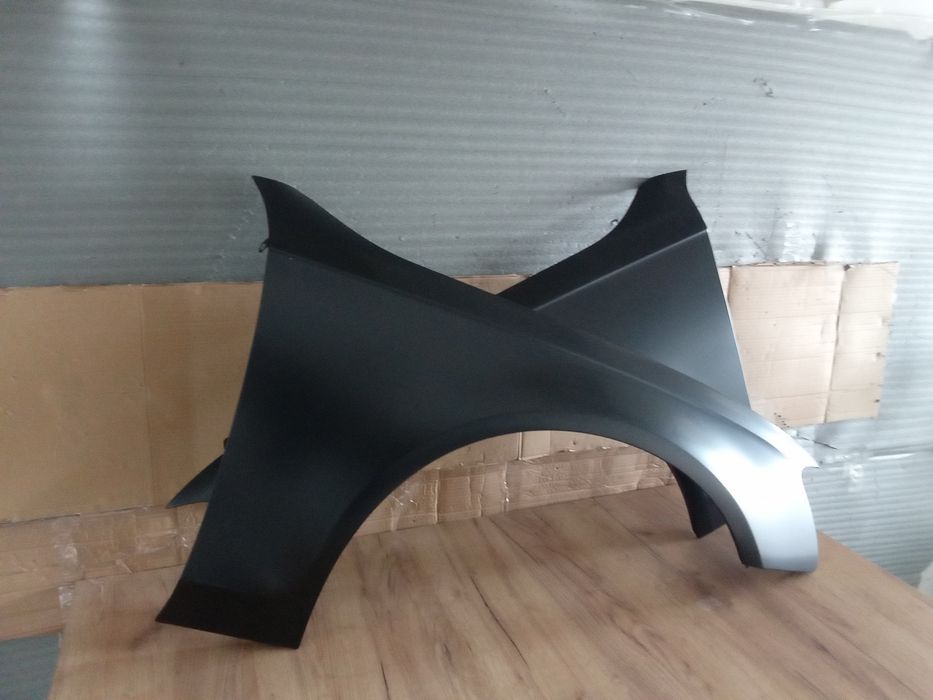 Aripa fata Audi A4 B8 2007-2012 stanga sau dreapta