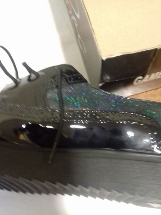 Pantofi noi piele