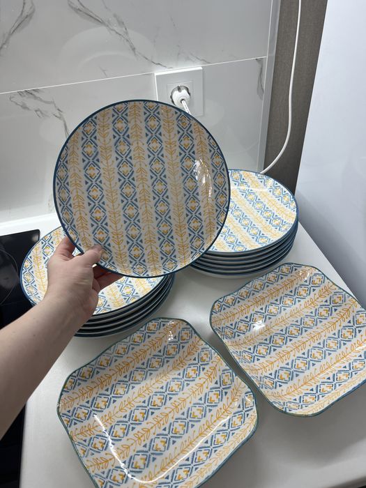 Тарелки и салатницы