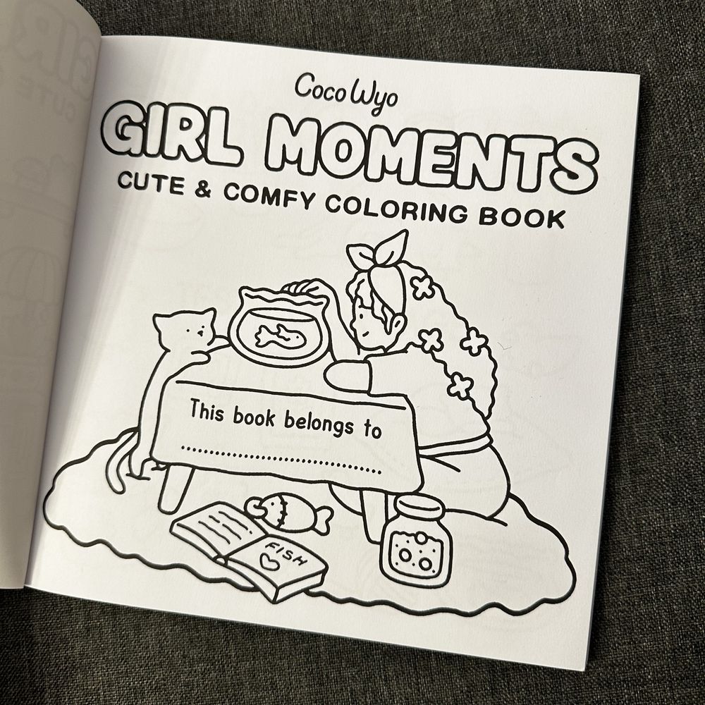 Carte de colorat Girl Moments de la Coco Wyo