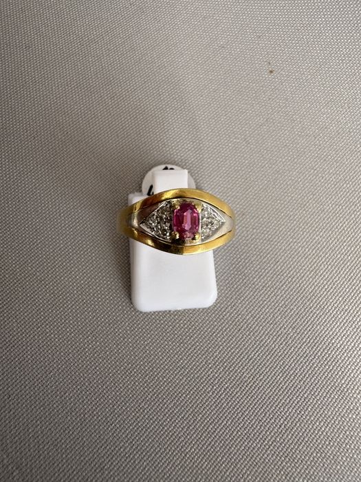 Inel aur rubin diamante