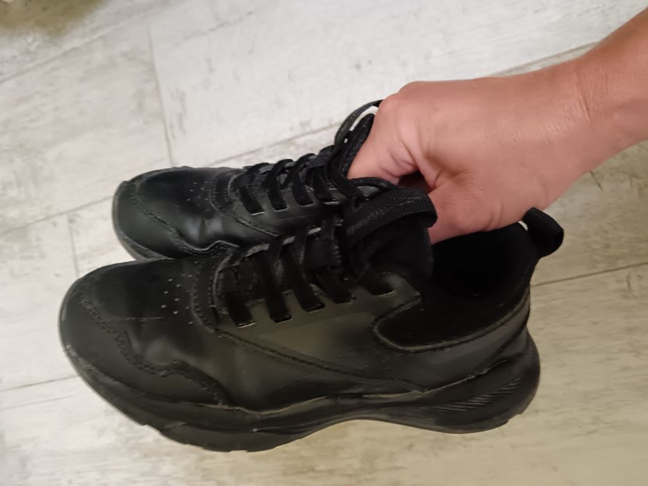 Детски маратонки Adidas 27 и Reebok