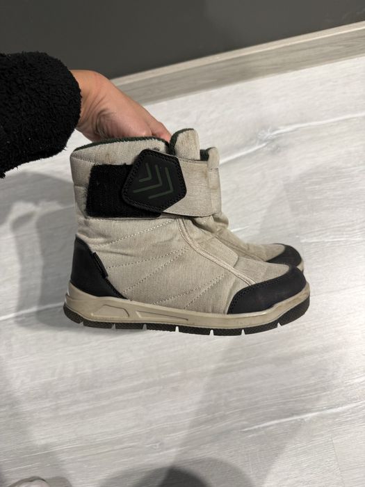 Непромокаеми ботушки за момче