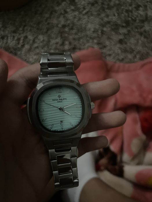 Patek Philippe Nautilus quartz