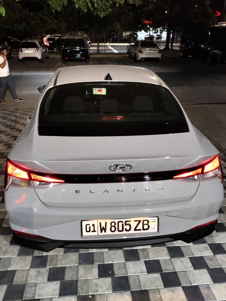 Продажа HYUNDAI Elantra