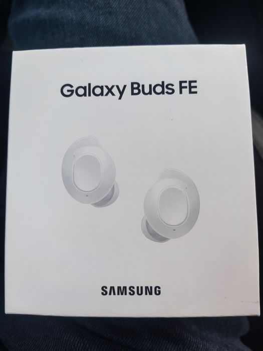 Наушники Samsung Galaxy Buds FE