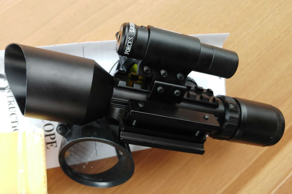 Оптика с лазерен прицел /модел M9 3-10x42/