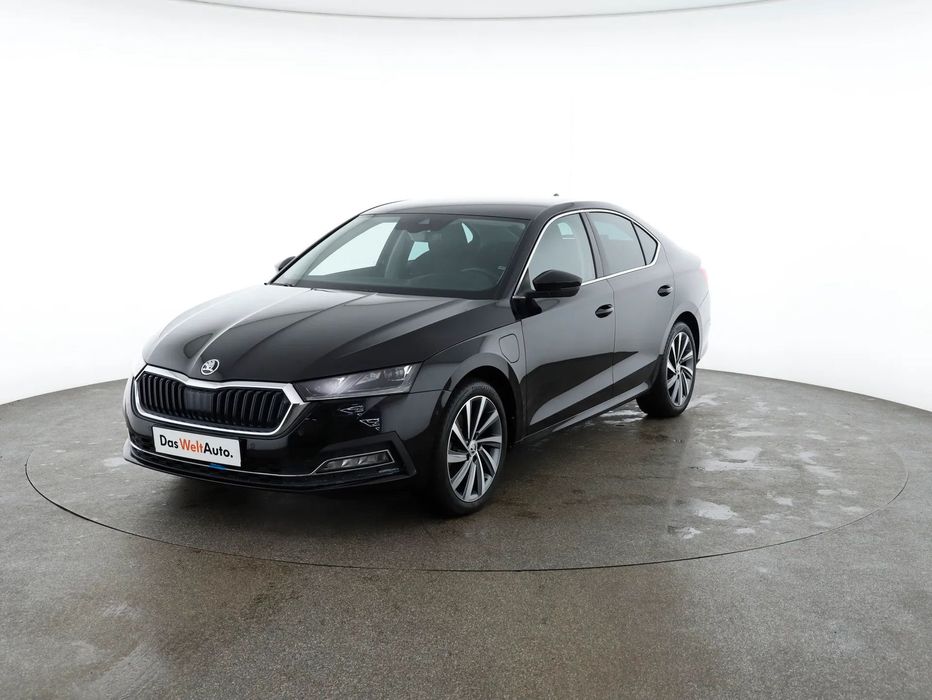 Skoda Octavia Škoda Octavia Premium iV DSG 1748