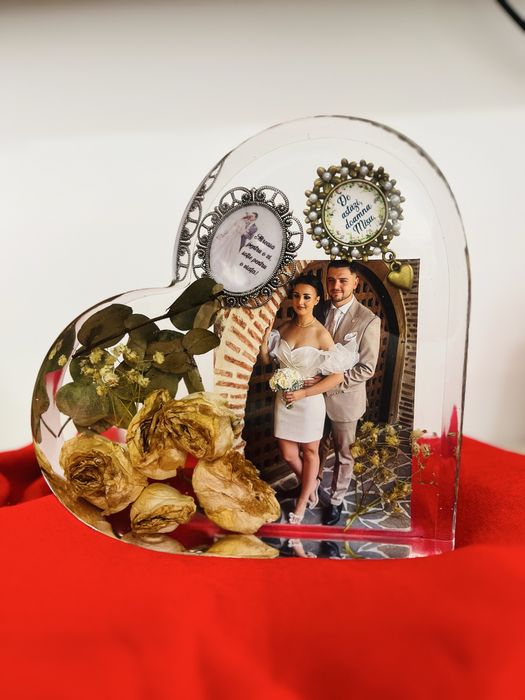 Buchet mireasa/ nasa pastrat in rasina/ articole bebelus