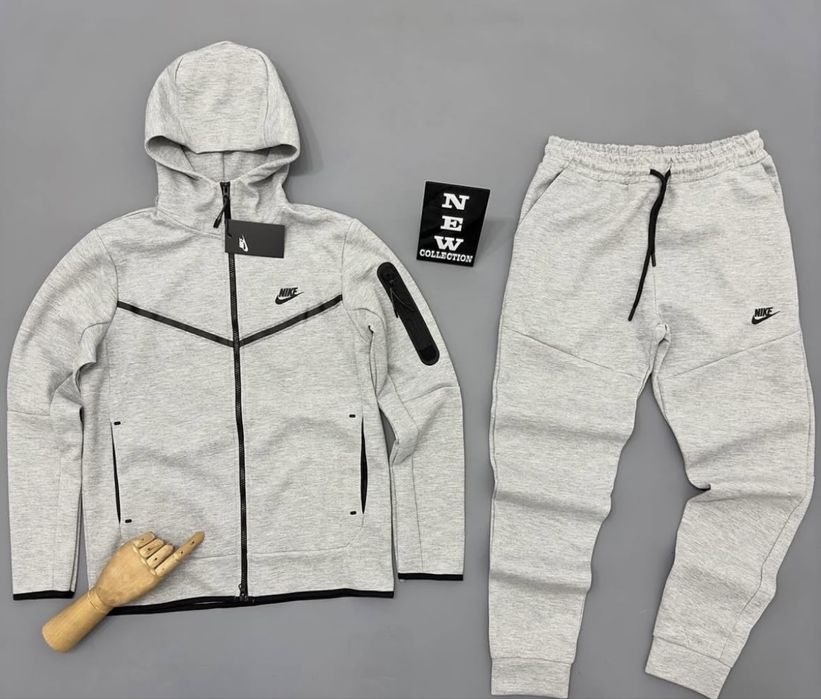 УНИСЕКС екипи nike