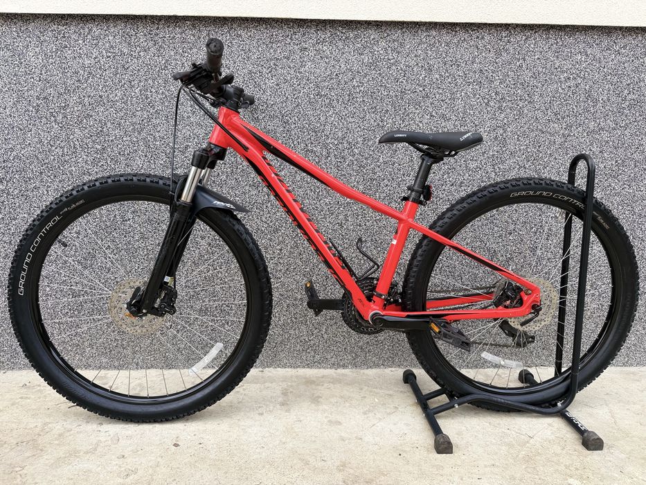 Specialized Pitch 27.5” – алуминиев планински велосипед, ОТЛИЧЕН