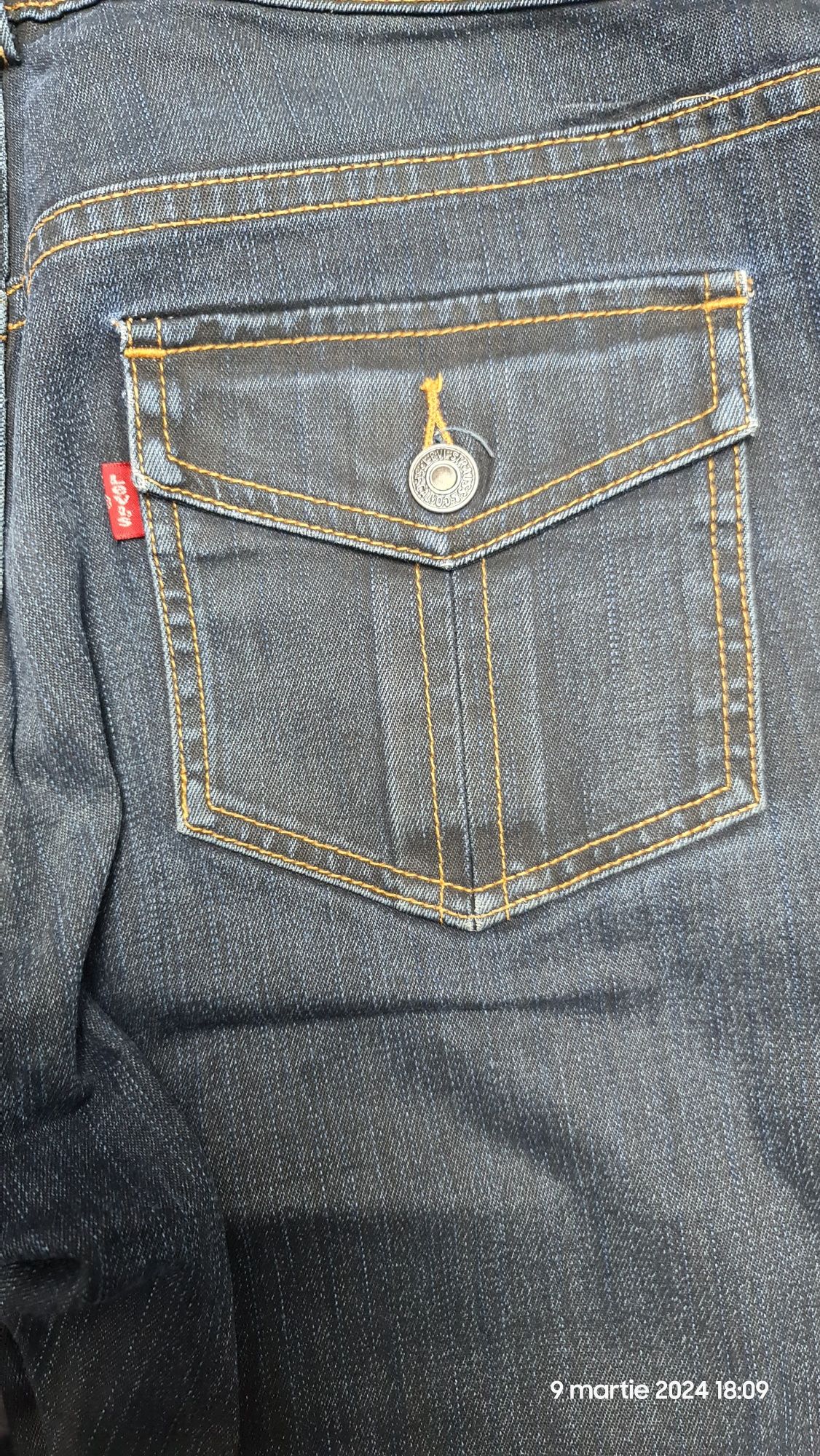 Blugi de damă LEVI'S, Originali, Albaștri,model deosebit,măsura W32