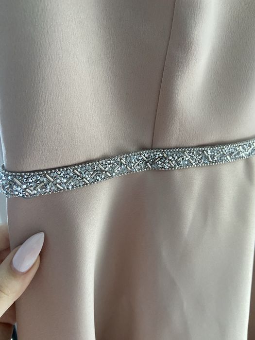 Дълга официална рокля