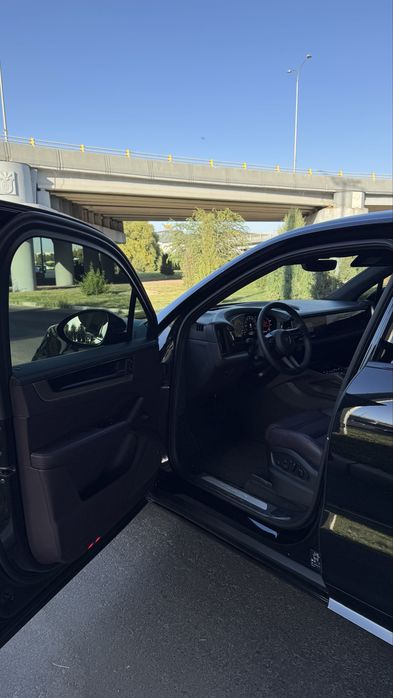Porsche Cayenne e-hybrid