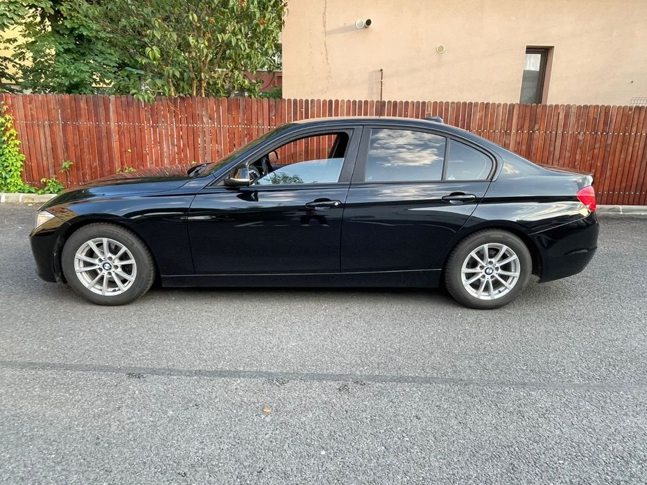 Bmw f30 an 2012 automat accept schimb/varainte