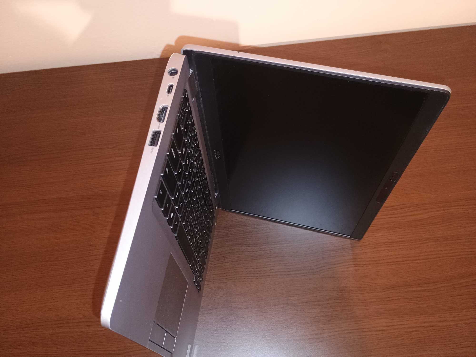Dell Latitude 5310 13.3" i5-10310U 16GB 512GB NVMe Добро състояние