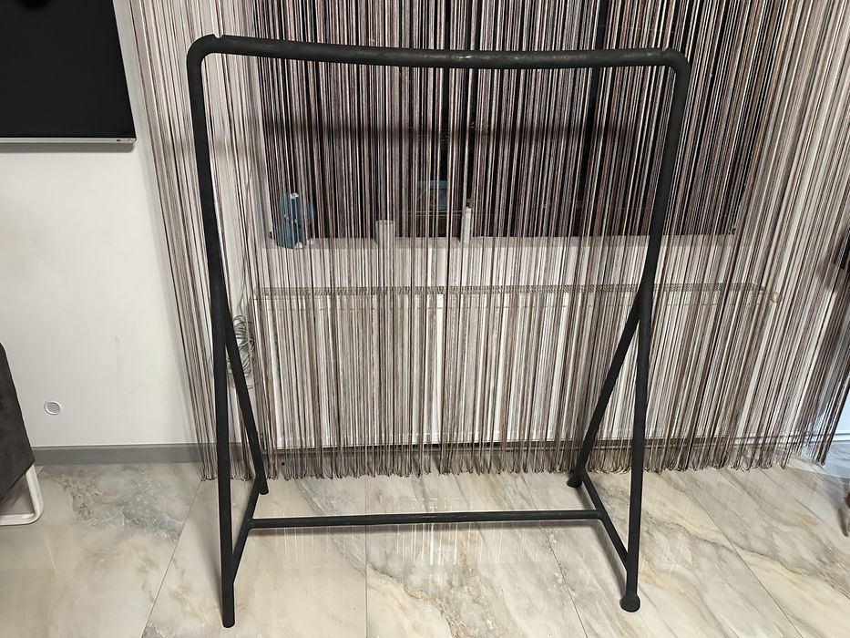 Vand stand pentru haine