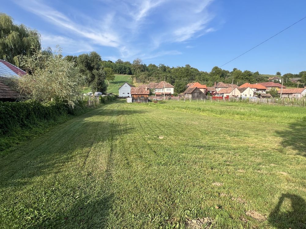 Casa de vanzare in Baita 70 arii teren
