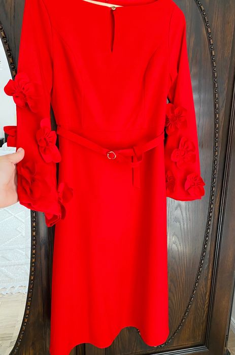 Rochie roșie deosebita, M