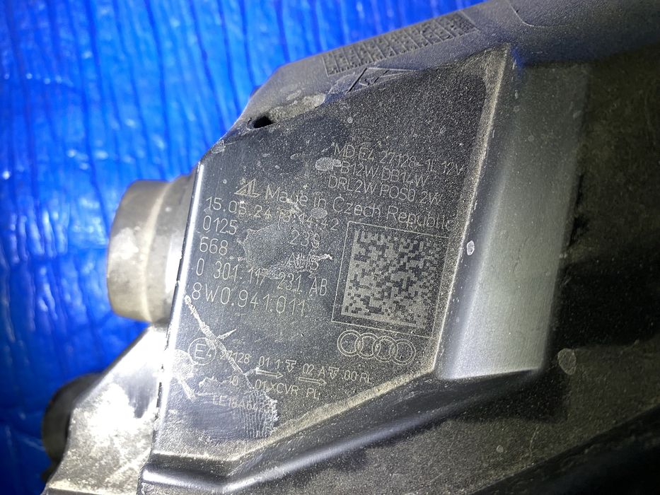 Far Audi A4 B9 8W facelift 2020 - 2023 far stanga led A4 8w B 9