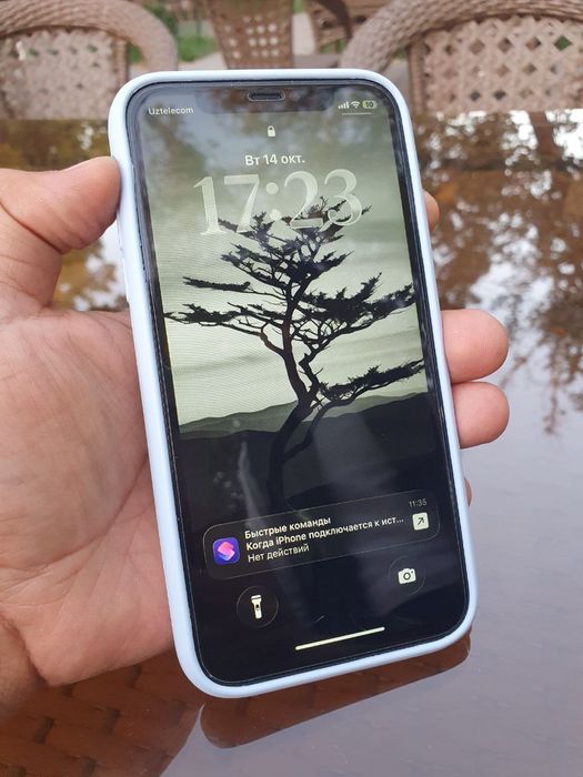Iphone 11 ideal srochnaga sotiladi