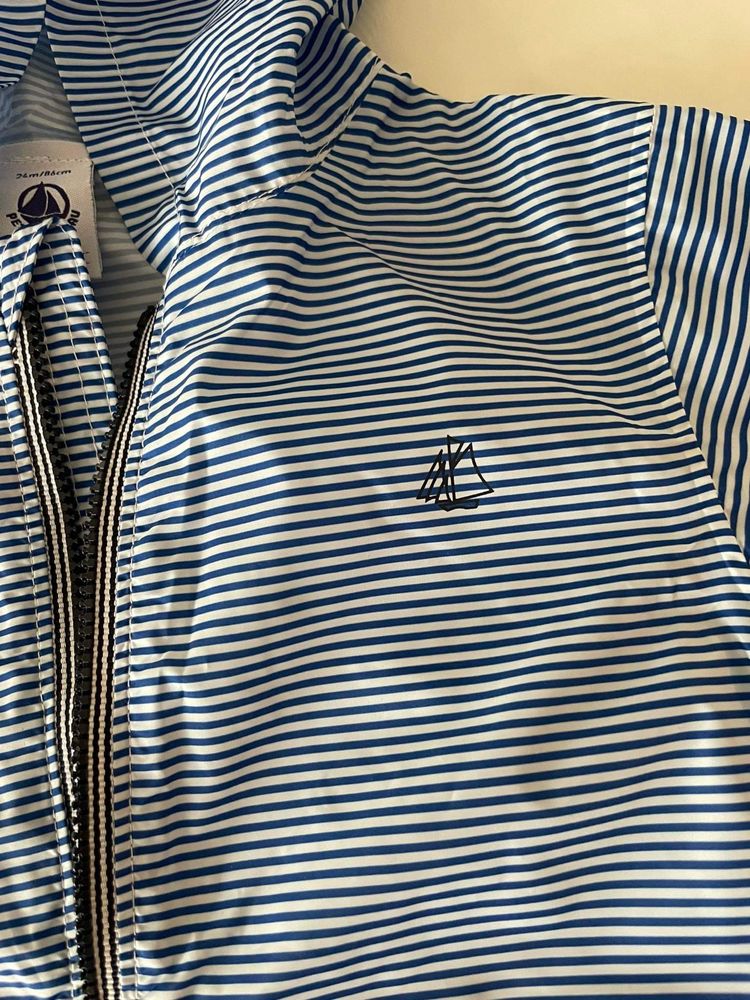 Яке ветровка Petit Bateau