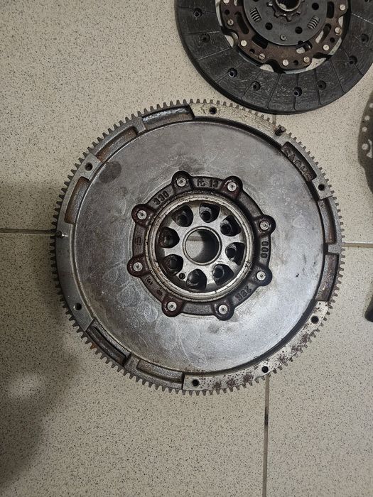 Kit Volanta și ambreiaj 2.0 tfsi 1.8 tsi Bwa , Ccza , Cdaa , Cdab