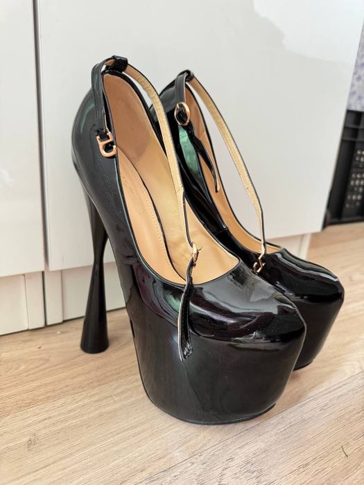 Туфли на платформе