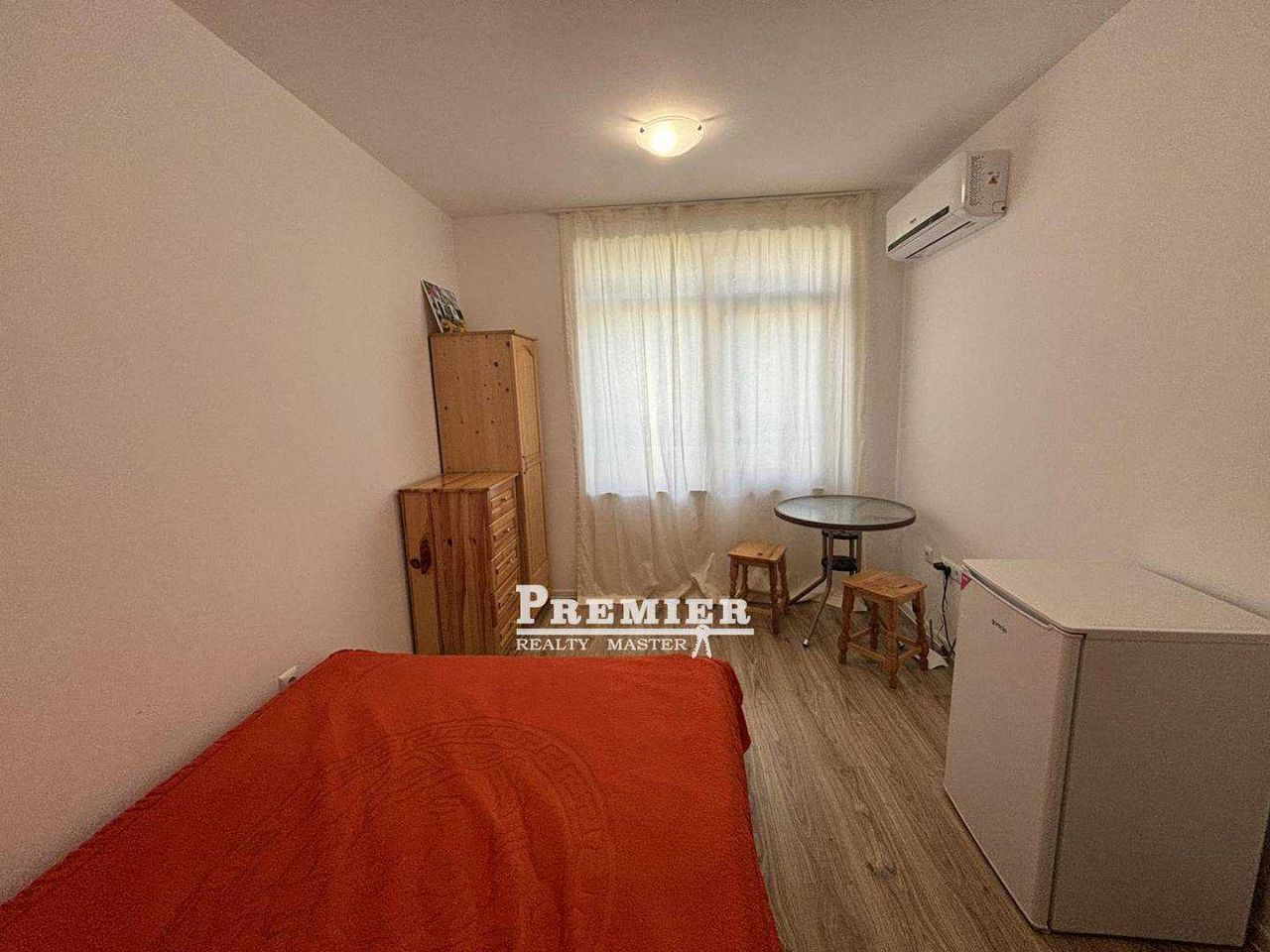 Продава се Едностаен апартамент в Поморие - 23 кв.м за 1805 €/кв.м - Снимка #2