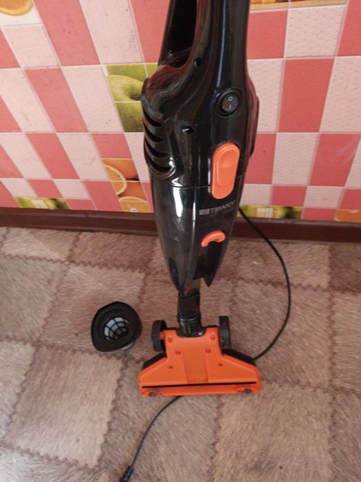 Продам Вертикальный пылесос T҉I҉F҉F҉A҉N҉I҉ 1702