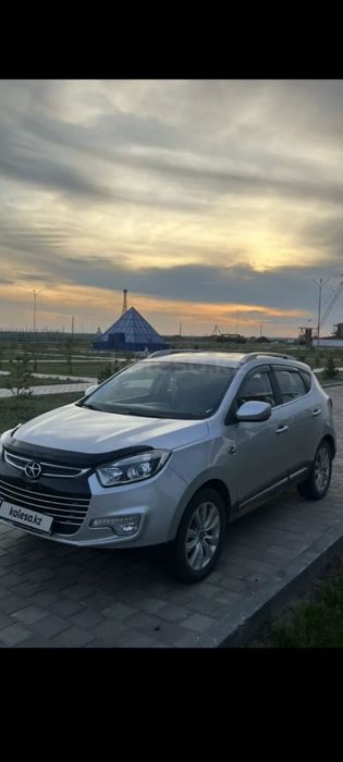 СРОЧНО!!! Продаю машину Jac  S5 серый металлик, 2020 год, механика, о