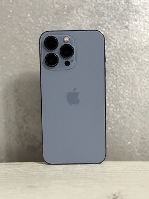 iPhone 13 Pro Pret 1800 lei