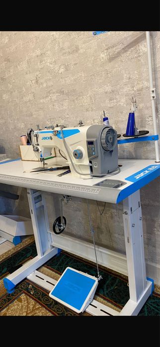 Швейные машины фирмы Jack