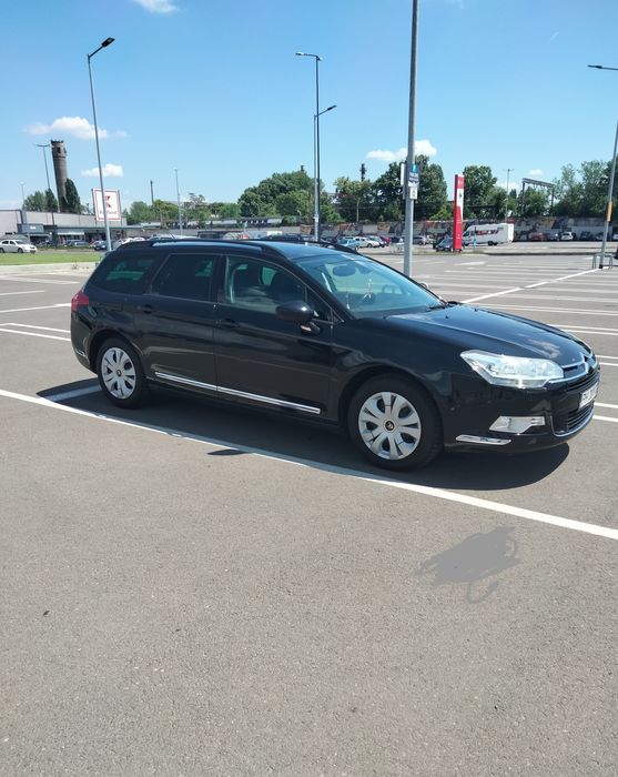Vând Citroen C5  benzina 1.6