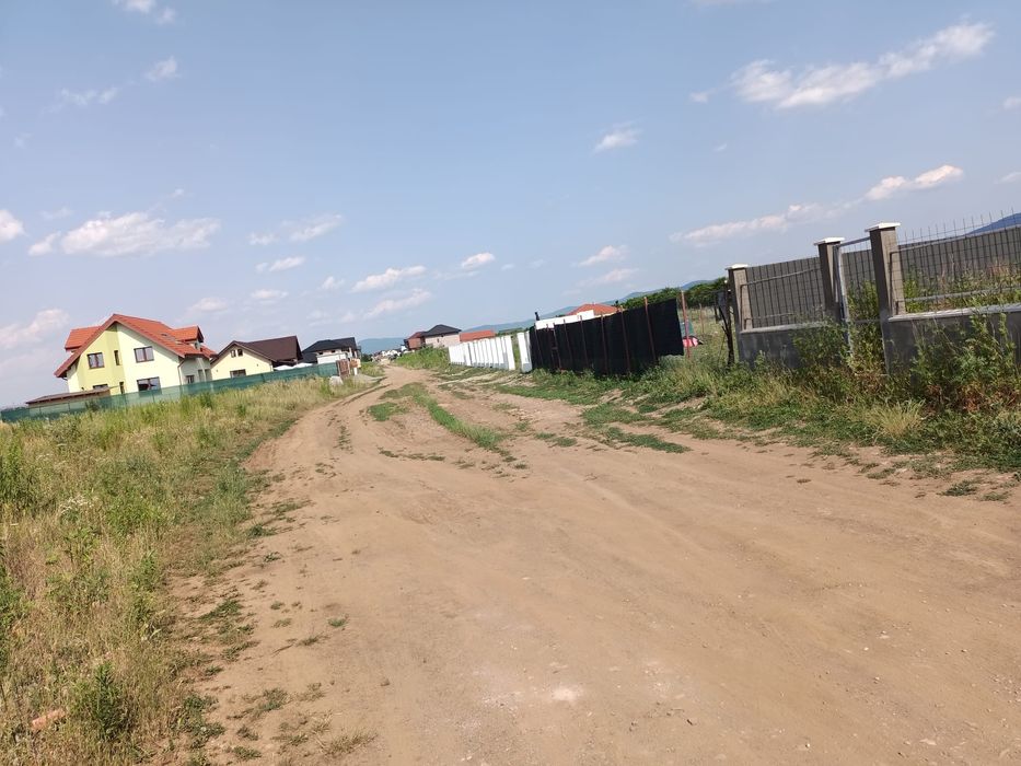 Teren 500 mp cartier raza soarelui intrare izvor