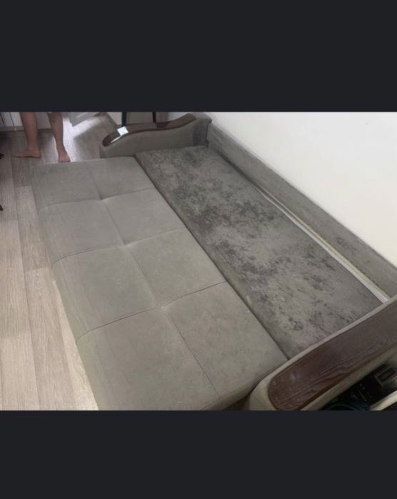 Продам диван срочно