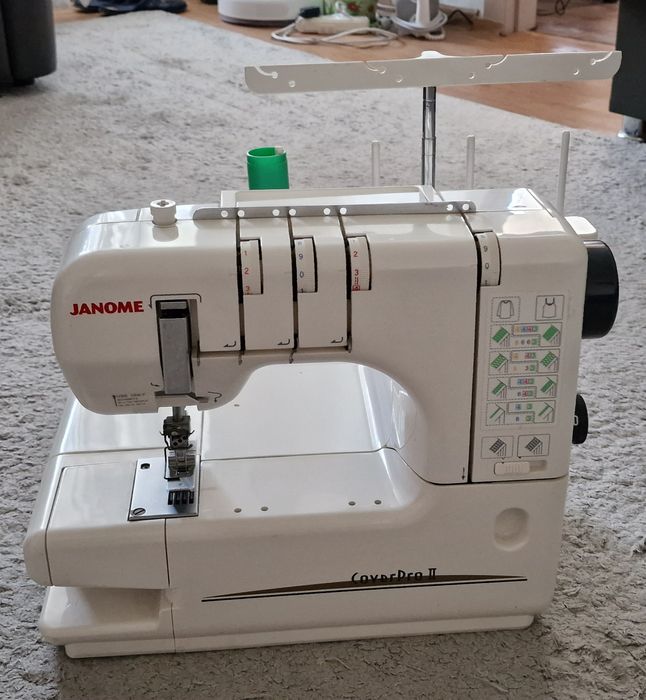Распошивальная машина Janome CoverProII