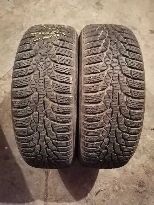 Продавам 2 броя зимни гуми 195.65.15 на 1 сезон дот 2019 Nokian