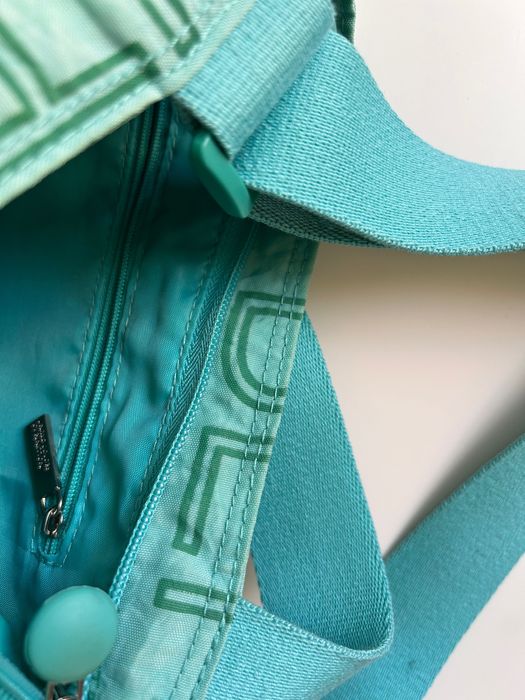 Benetton малка текстилна чанта в светло зелен цвят