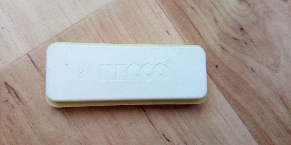 Reflector RECCO (rescue reflector)