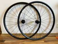 Roti DT Swiss . Cursiera /Gravel Disc centerlock nou